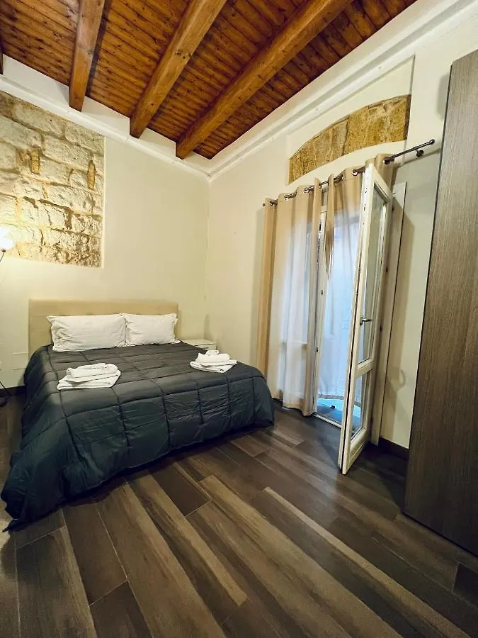 Palermo Inn Studios